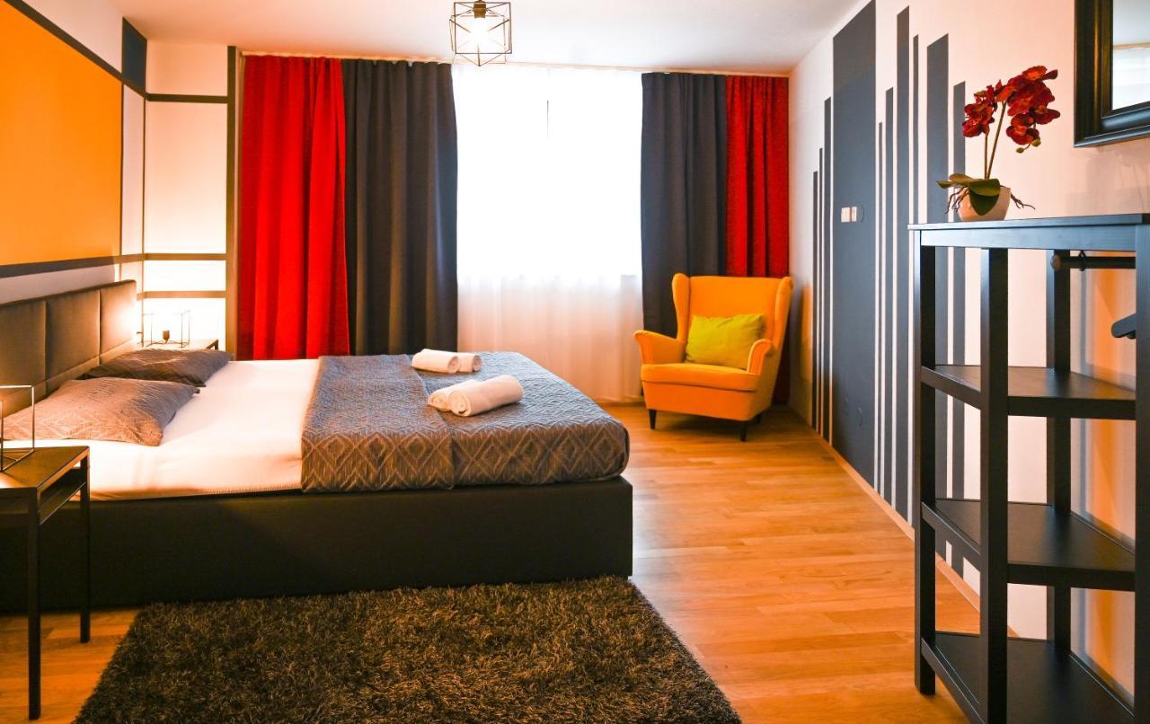 Modern Suite Schoenbrunn Vienna Exterior photo