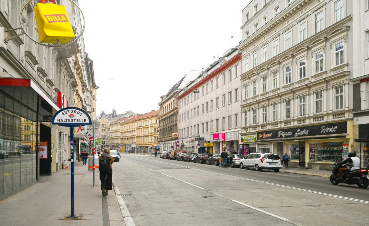 Modern Suite Schoenbrunn Vienna Exterior photo